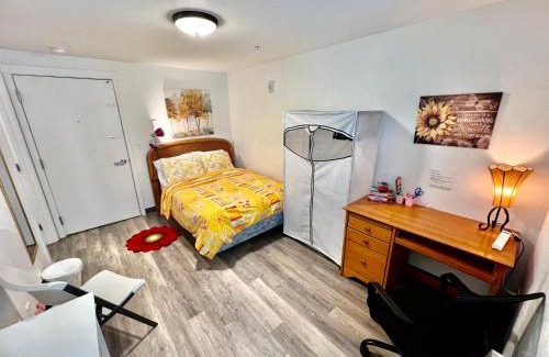 University District Apartment | Micro Studio Apartment 10 Minutes Walk to University of Washington