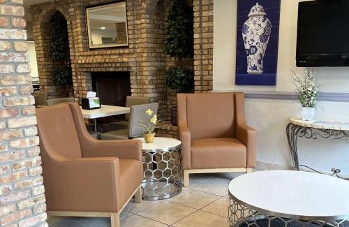 Lady Lake Hotel | Microtel Inn and Suites by Wyndham - Lady Lake/The Villages