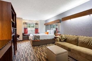 Eastwick Hotel | Microtel Inn & Suites by Wyndham Philadelphia Airport