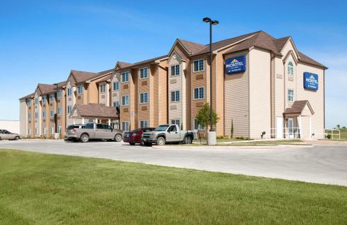 Pleasanton Hotel | Microtel Inn & Suites Pleasanton