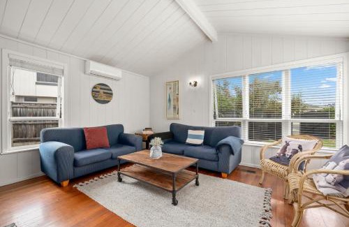 Rainbow Point House | Mid-Century Charm - Taupo Holiday Home