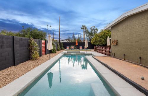 Village Grove House | Mid-Century Marvel - Poolside Patio with Spa & Bocce