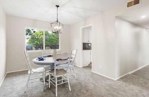 Camarillo House | Mid-Century Meets Modern!