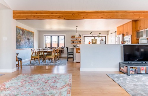 Broadmoor House | Mid-Century Modern Ranch Home On the Creek!