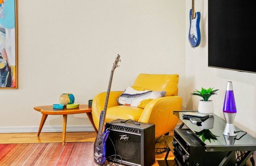 Southwest Village House | Mid-Century modern home in Old Town with yard, pool, games & alfresco dining