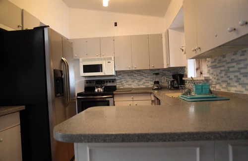Kanab House | Mid-Century Modern Home with Attached Suite in Kanab, Utah. Vintage meets modern