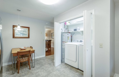 Lupton City House | Mid Century Modern Apartment - Close to Downtown! | 2 Bed, 1 Bath