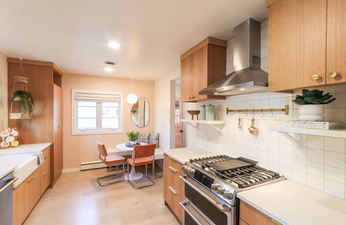 Sioux Falls House | Mid-Century Spacious Ranch
