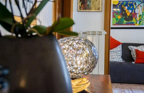 Monteverde House | Mid House - Design Holiday Home
