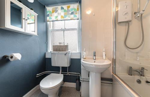 Lauder House | Mid Row Cottage