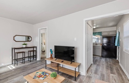 Hobart House | Mid Term Rental Home in Hobart 1224 W Home Ave