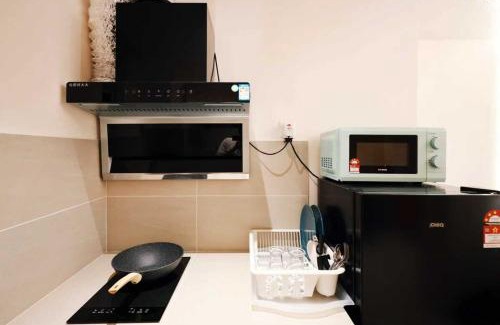 Masai Apartment | Midas Seri Alam Luxury Dopamine Jacuzzi