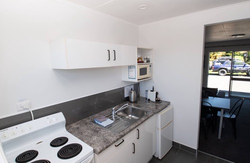 Blenheim Hotel | Middle Park Motel