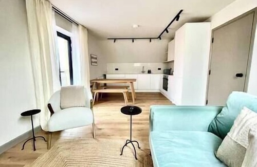 Bristol Apartment | Midland Suites- Apartment 6