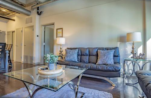SoNo Apartment | Midtown 1BR Fully Furnished Apartment - Great Location! apts