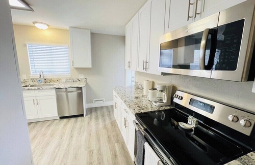 Reno House | Midtown 3 Mins to Renown Hospital/4Beds/Sleeps 7
