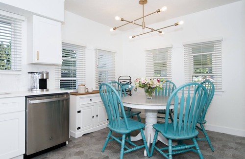 Coeur d'Alene House | Midtown Coeur d'Alene 2 Bedroom Retro Charmer