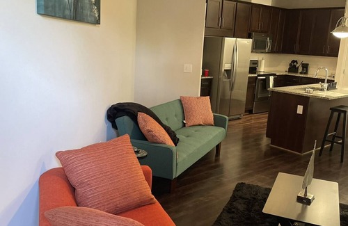 Buckhead Apartment | Midtown entire apartment with free parking