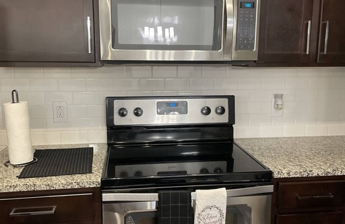 Buckhead Apartment | Midtown entire apartment with free parking