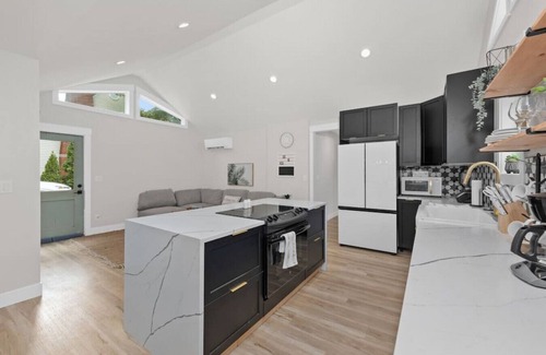 Coeur d'Alene House | Midtown Haven- RV and Boat parking!