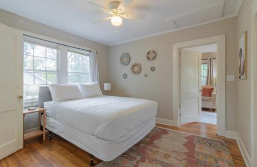 Columbus Apartment | Midtown Magic- Back Unit- 10mins to Downtown