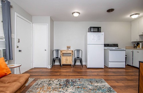 Little Rock Medical District Apartment | Midtown Mod 3