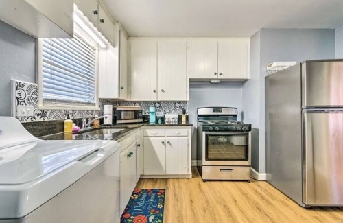 Midtown Apartment | Midtown Oasis