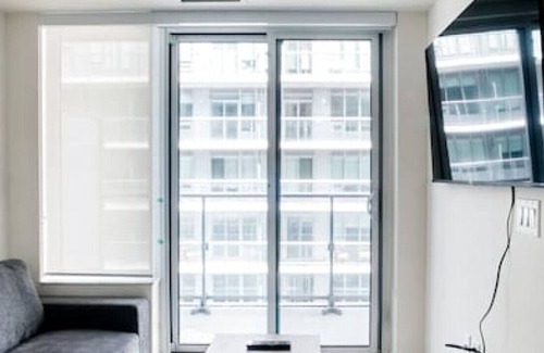 Sherwood Park Condo | Midtown Toronto Amazing 1Bed 1Bath