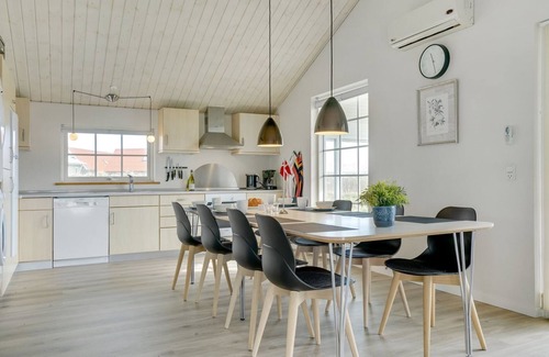 Lokken House | "Mieka" - 400m from the sea by Interhome