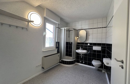 Obertshausen Apartment | Mieterlux BNB App für 2 Person