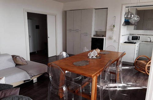 Tropea Apartment | Miguel Apartment located in the center of Tropea, a stone's throw from the sea