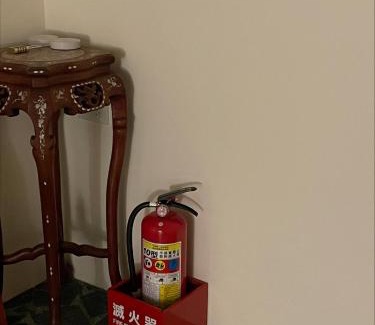 Emei House | Mihu Mountain Bed and Breakfast