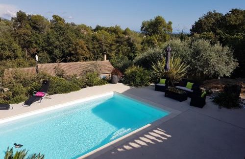 La Gaude Apartment | Mikado
