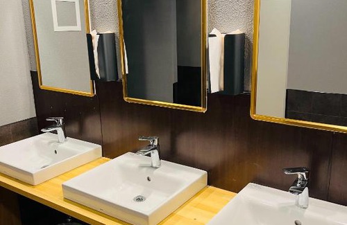Asakusabashi Hotel | Mikami Asakusabashi Hotel