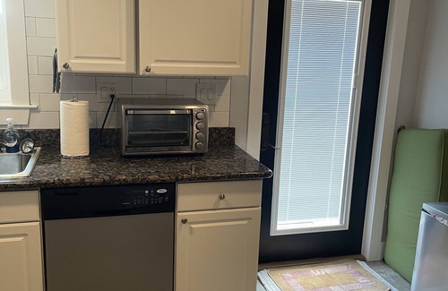 Florida Panhandle House | Mikes by the baynPet friendly Waterfront view, child friendly. Beaches close