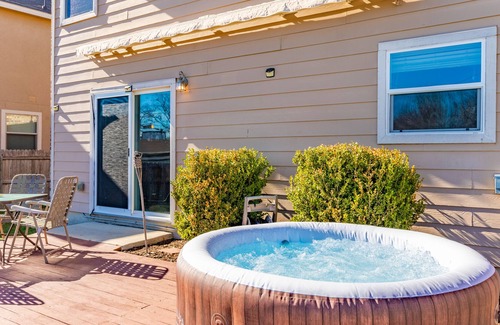 Universal City House | MilCity Properties | Universal City