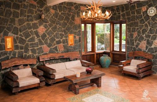 Udumbanchola House | Milele Retreat -near vagamon, Thekkady,munnar