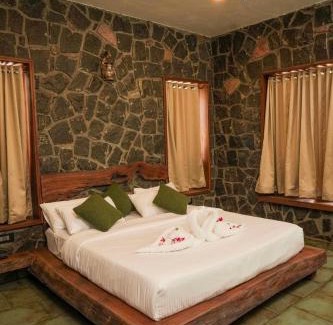 Udumbanchola House | Milele Retreat -near vagamon, Thekkady,munnar