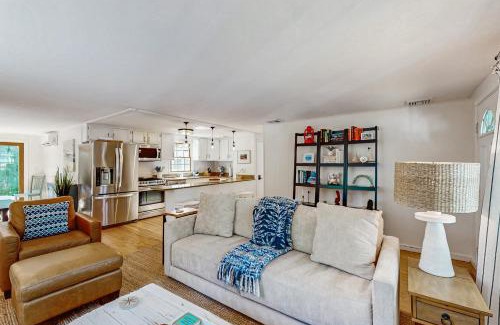 South Dennis House | Miles Away