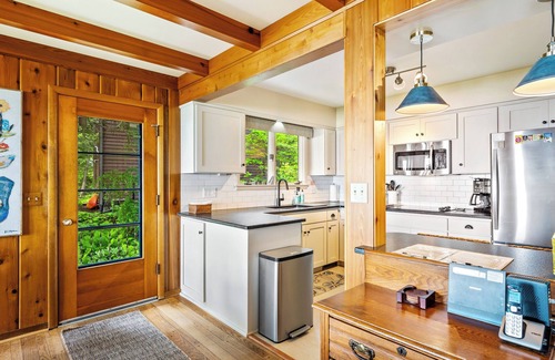 Jacksonport House | Miles of Walkable Sand Beach! - 1 Prime Week - June 19-26 - Remaining for 2026!