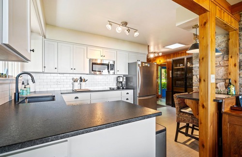 Jacksonport House | Miles of Walkable Sand Beach! - 1 Prime Week - June 19-26 - Remaining for 2026!