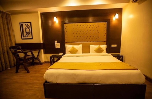 Bani Park Hotel | Milestone 251