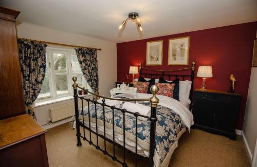 West Compton House | Milkmaids Cottage - Rudge Farm Cottages