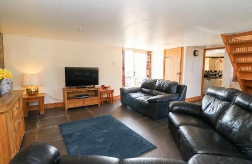 Felinfach House | Mill Cottage