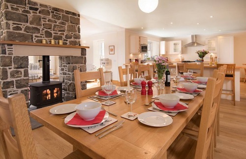 Gordon House | MILL DOWRIE - stunning barn conversion, 4 bedroom, ideal for families & friends