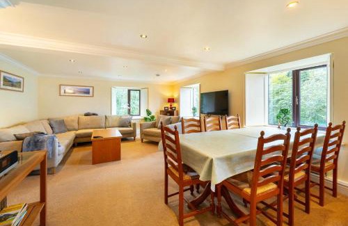 Ambleside House | Mill Top