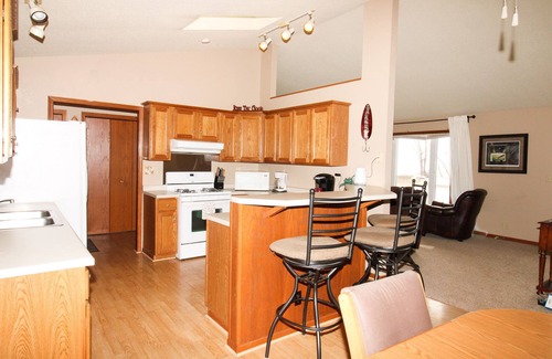 Aitkin Cabin | Mille Lacs Lake Cabin, perfect, convenient location for all outdoor activities!