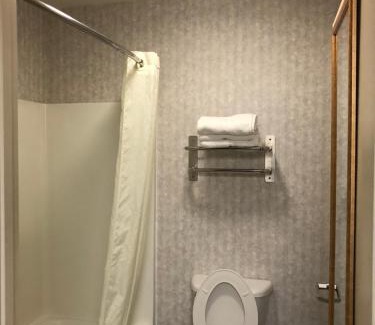 Ellisville Hotel | Millennium Inn