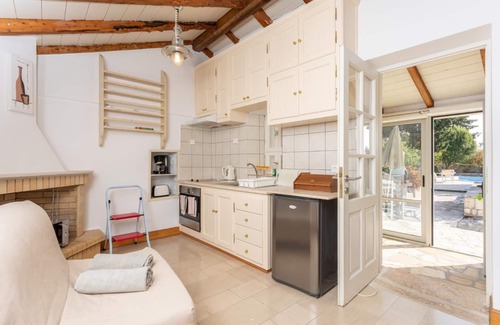 Ieromonachos Villa | Millers Cottage Large Private Pool, A/C, WiFi