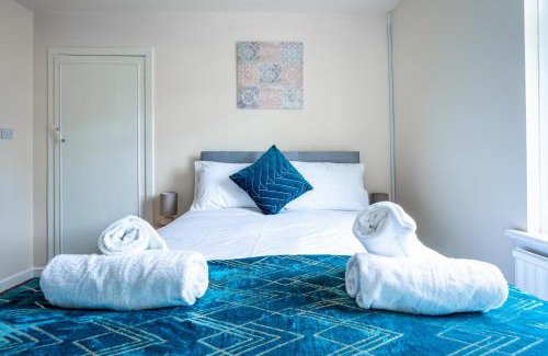 Motherwell Apartment | Millfield House - Cosy 2 bed house in Motherwell